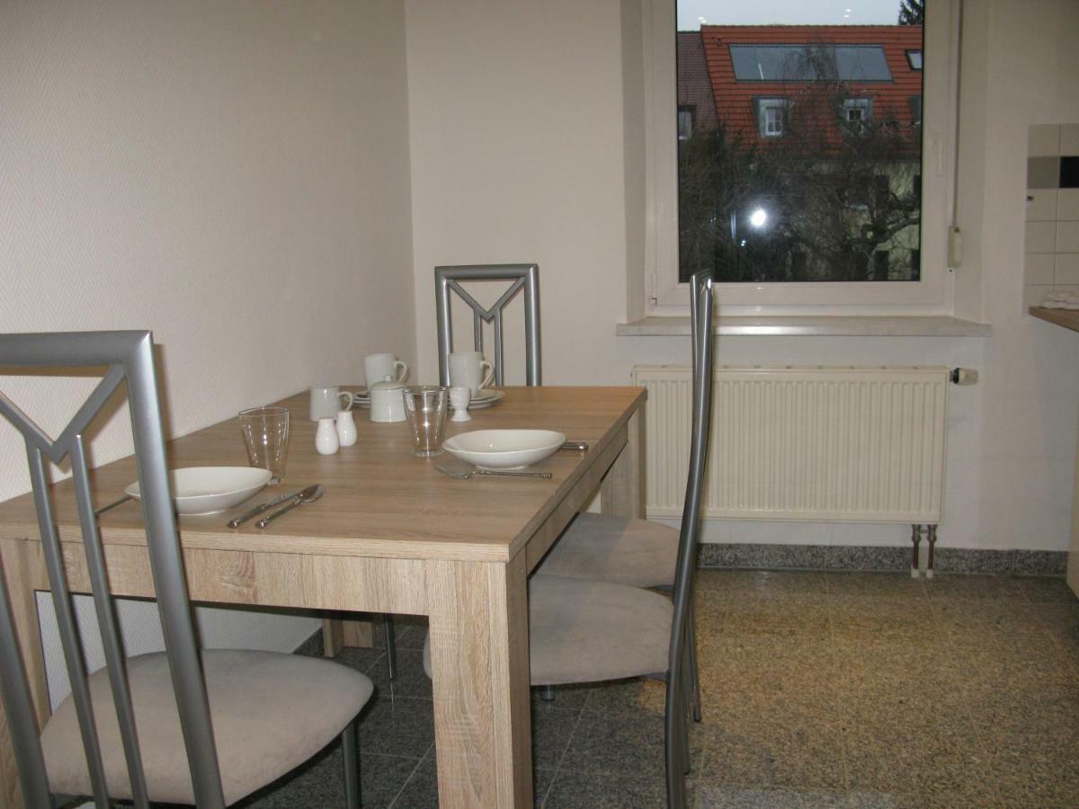 Messe-/Ferienwohnung Nuremberg Ngoại thất bức ảnh